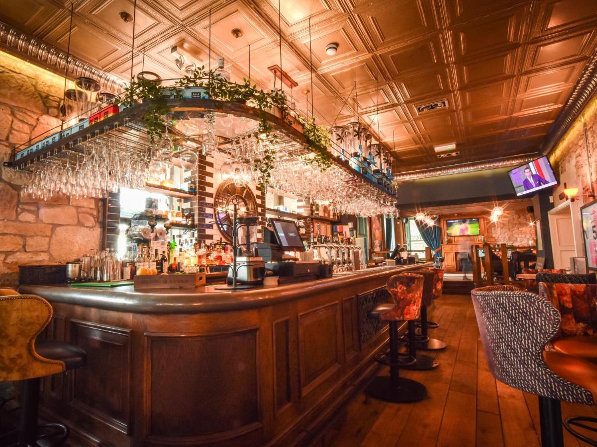 The Meadowpark Bar, Kitchen & Rooms Stirling Luaran gambar